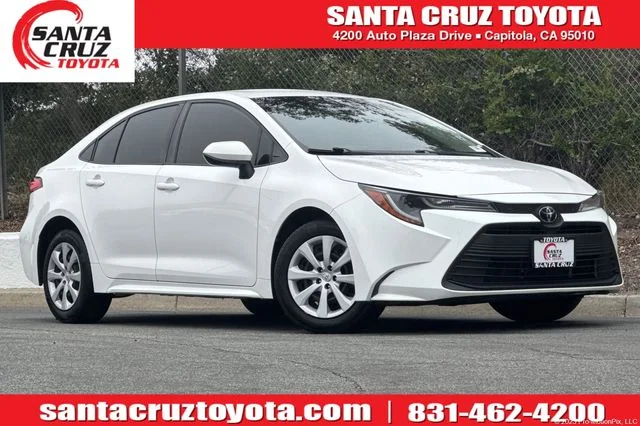 2023 Toyota Corolla LE CVT's photo