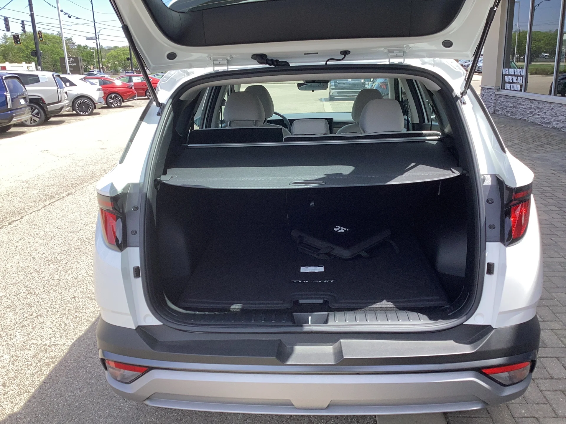 Certified Used 2026 Serenity White Pearl Hyundai SE image 13