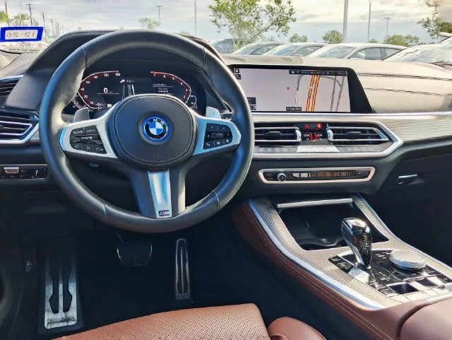 Used 2023 Black BMW xDrive45e image 15