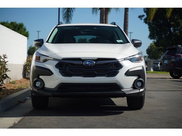 New 2026 CRYSTAL WHITE PEARL Subaru Premium image 5