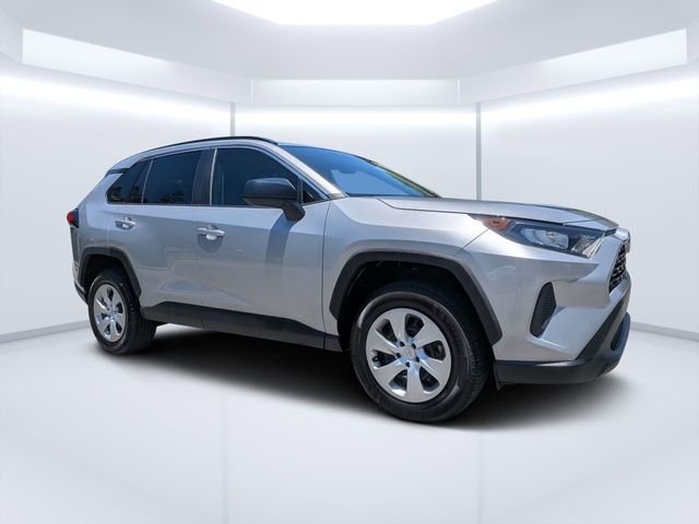 Used 2019 Silver Toyota LE image 1