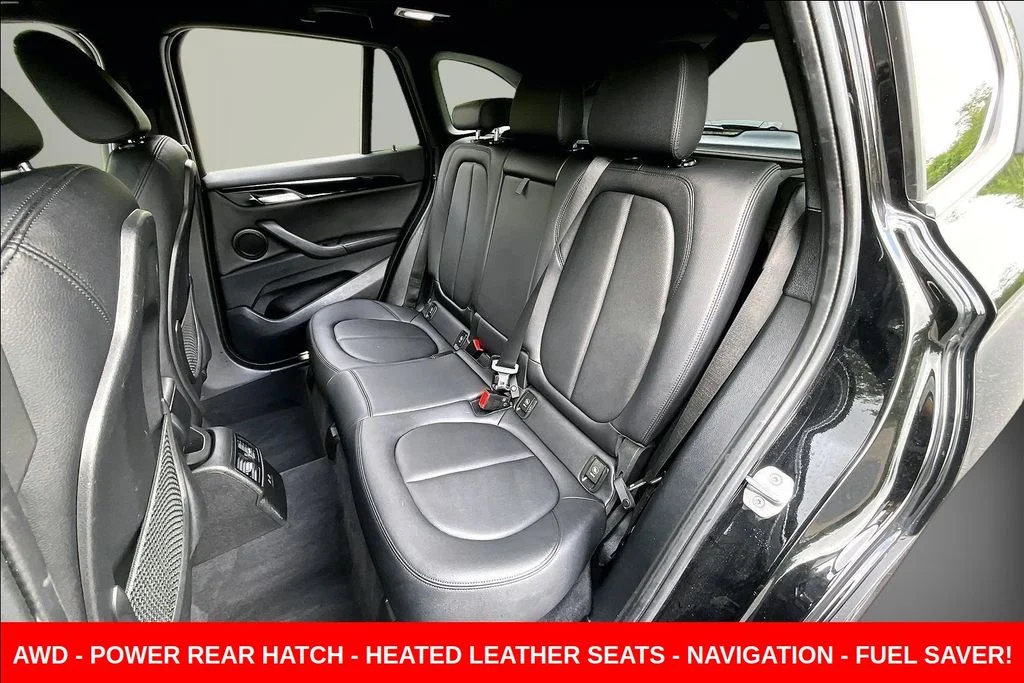 Used 2019 Black BMW xDrive28i image 21