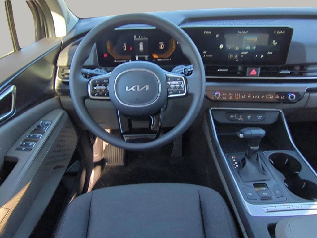 New 2026 Snow White Pearl Kia LX image 19