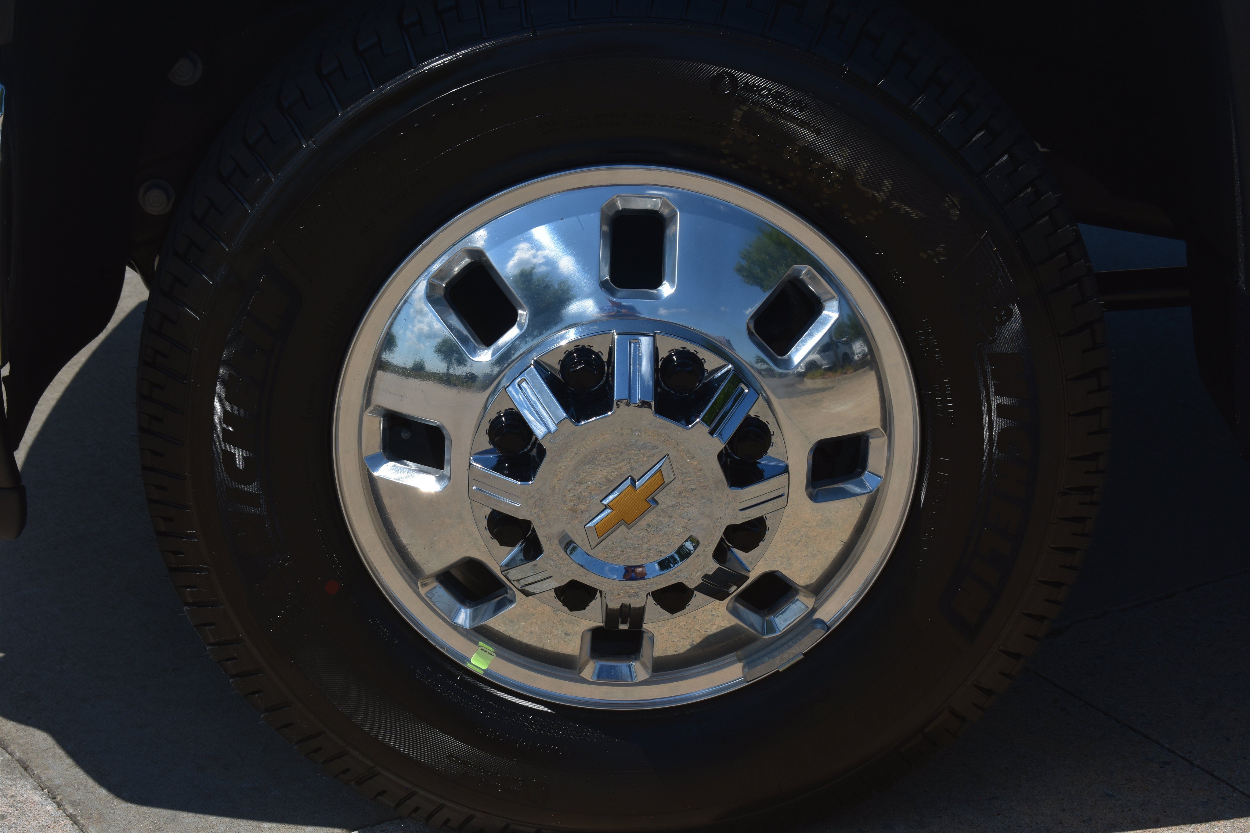New 2026 Summit White Chevrolet LTZ DRW image 11
