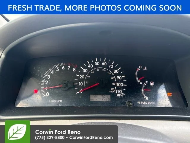 Used 2007  Toyota LE image 13
