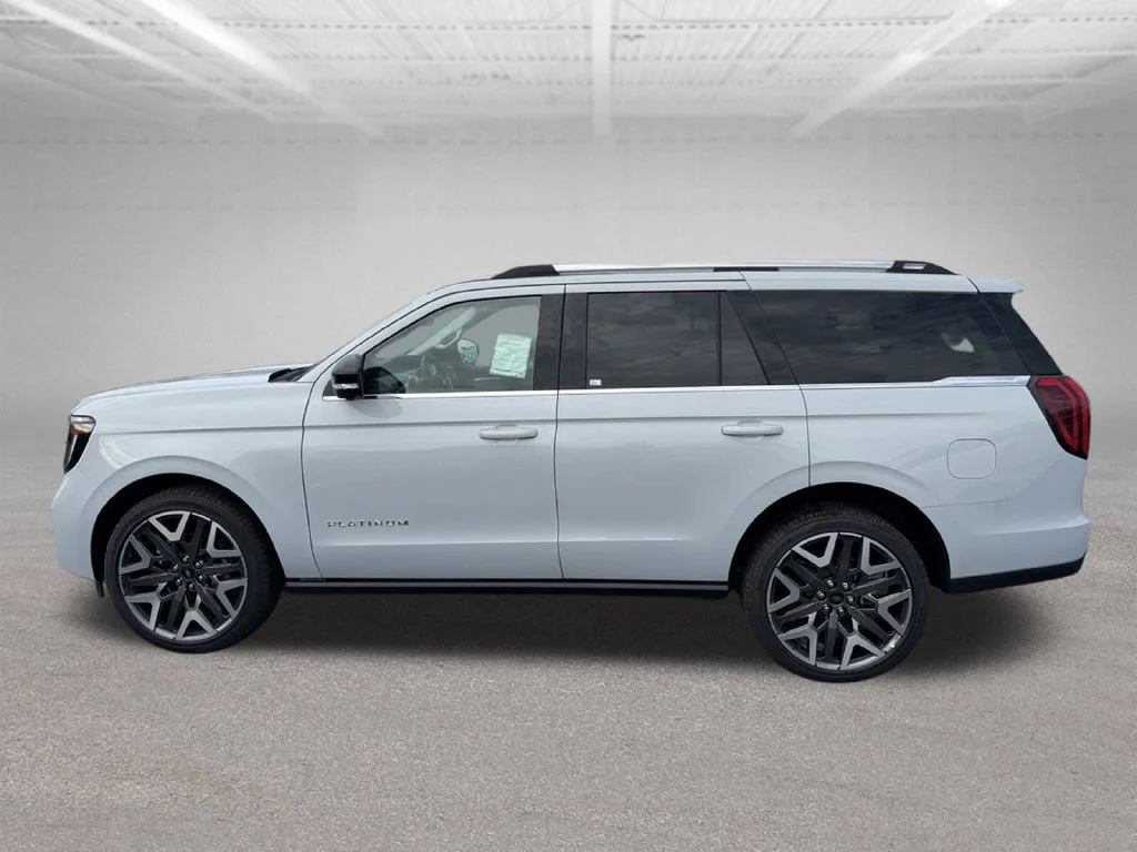New 2026 Space Silver Metallic Ford Platinum® image 9