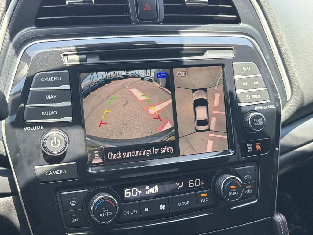 Certified Used 2020 GUN METALLIC Nissan SR image 16