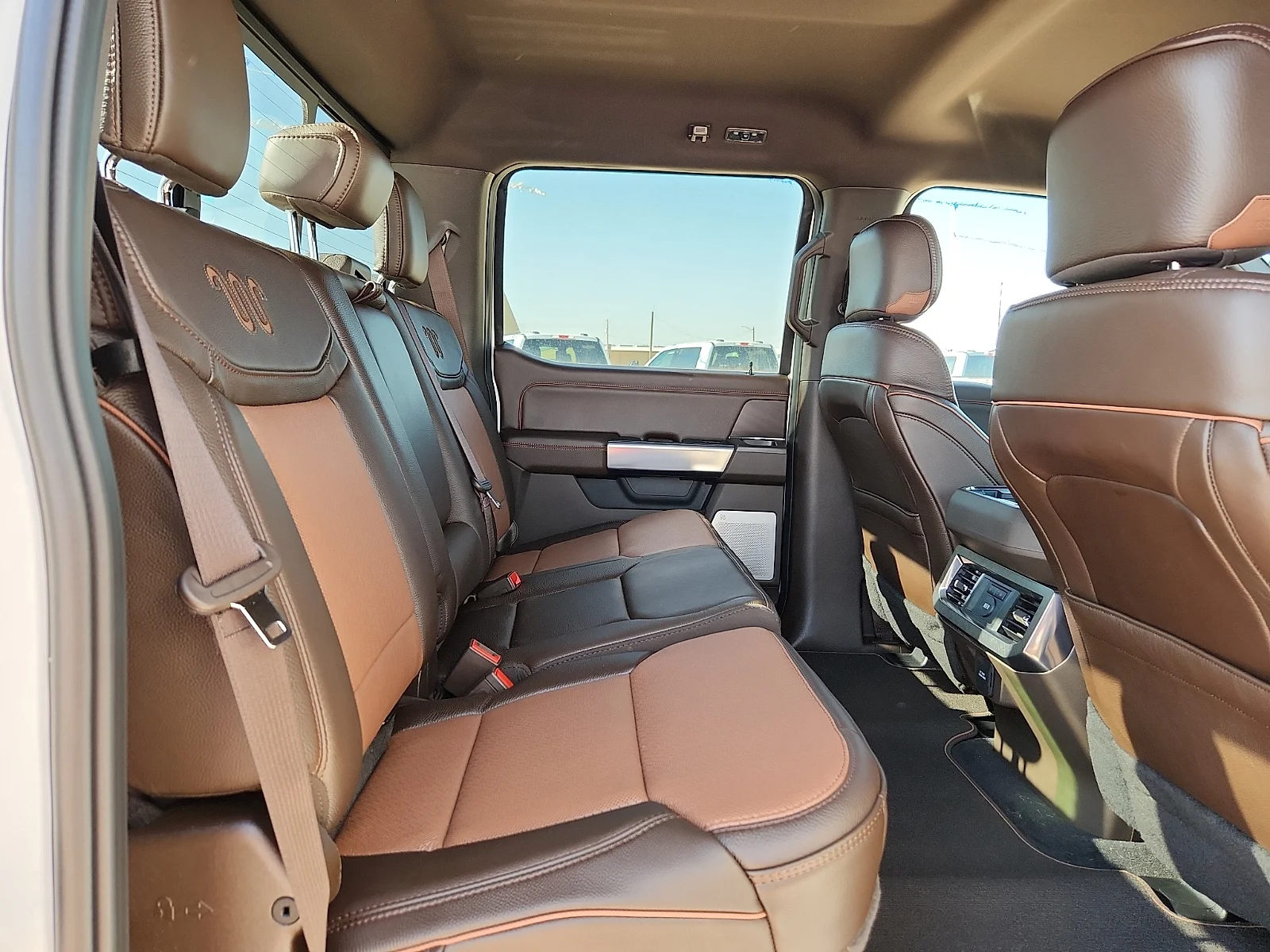 New 2026 Star White Metallic Tri-Coat Ford King Ranch image 19