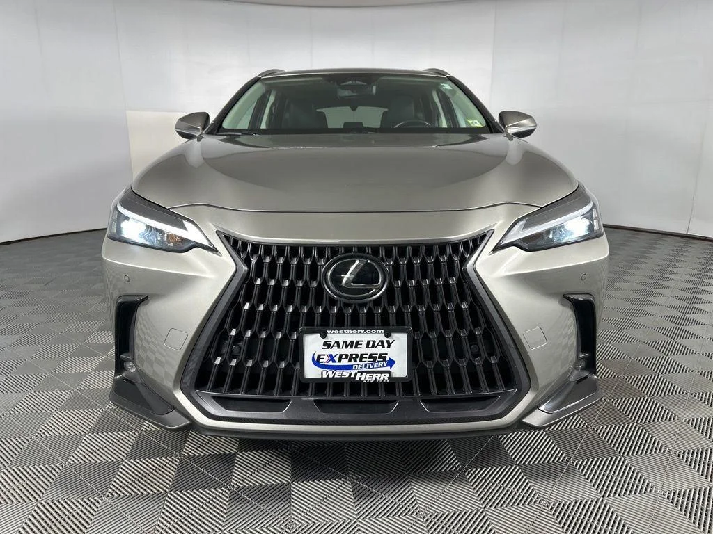 Used 2025 Silver Lexus 350 Premium image 4