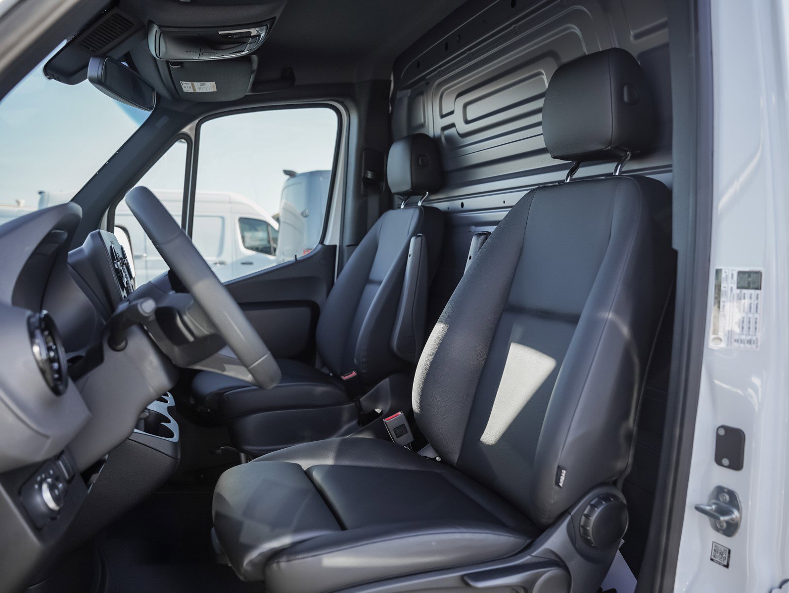 2025 Mercedes-Benz Sprinter Cargo Van Base - Photo 15