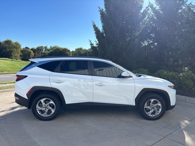 Used 2024 White Pearl Hyundai SEL image 5