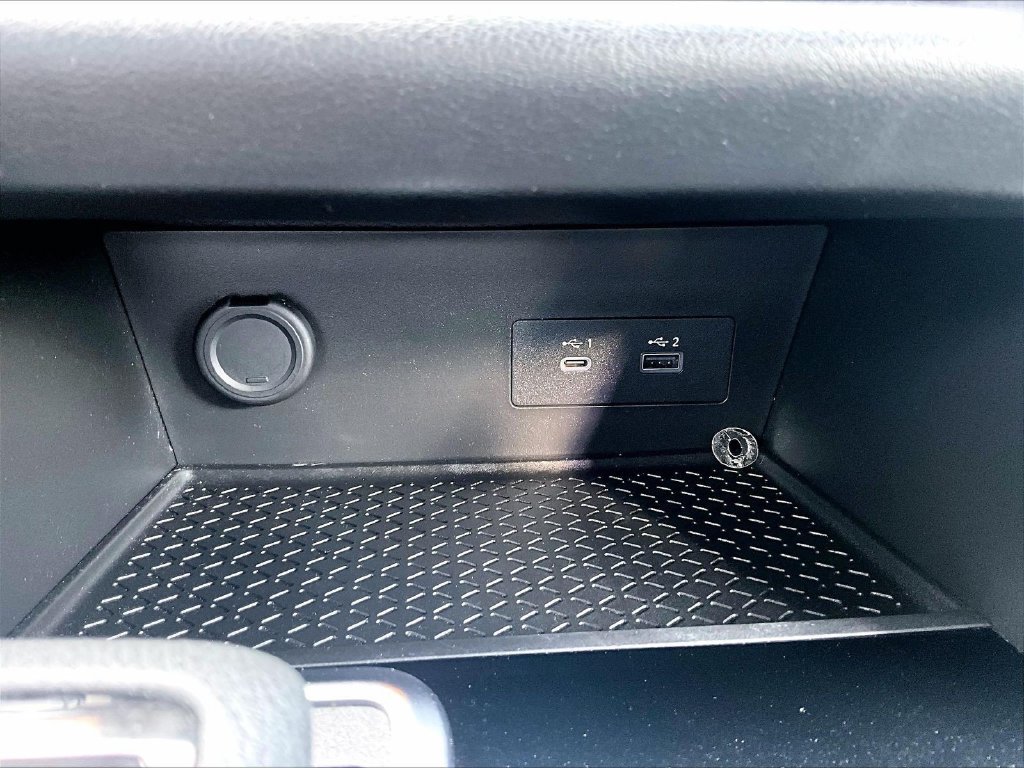 Used 2024 Gray Nissan SV image 26