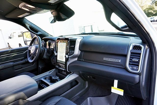 New 2026 Bright White Clear-Coat Exterior Paint RAM Big Horn image 13