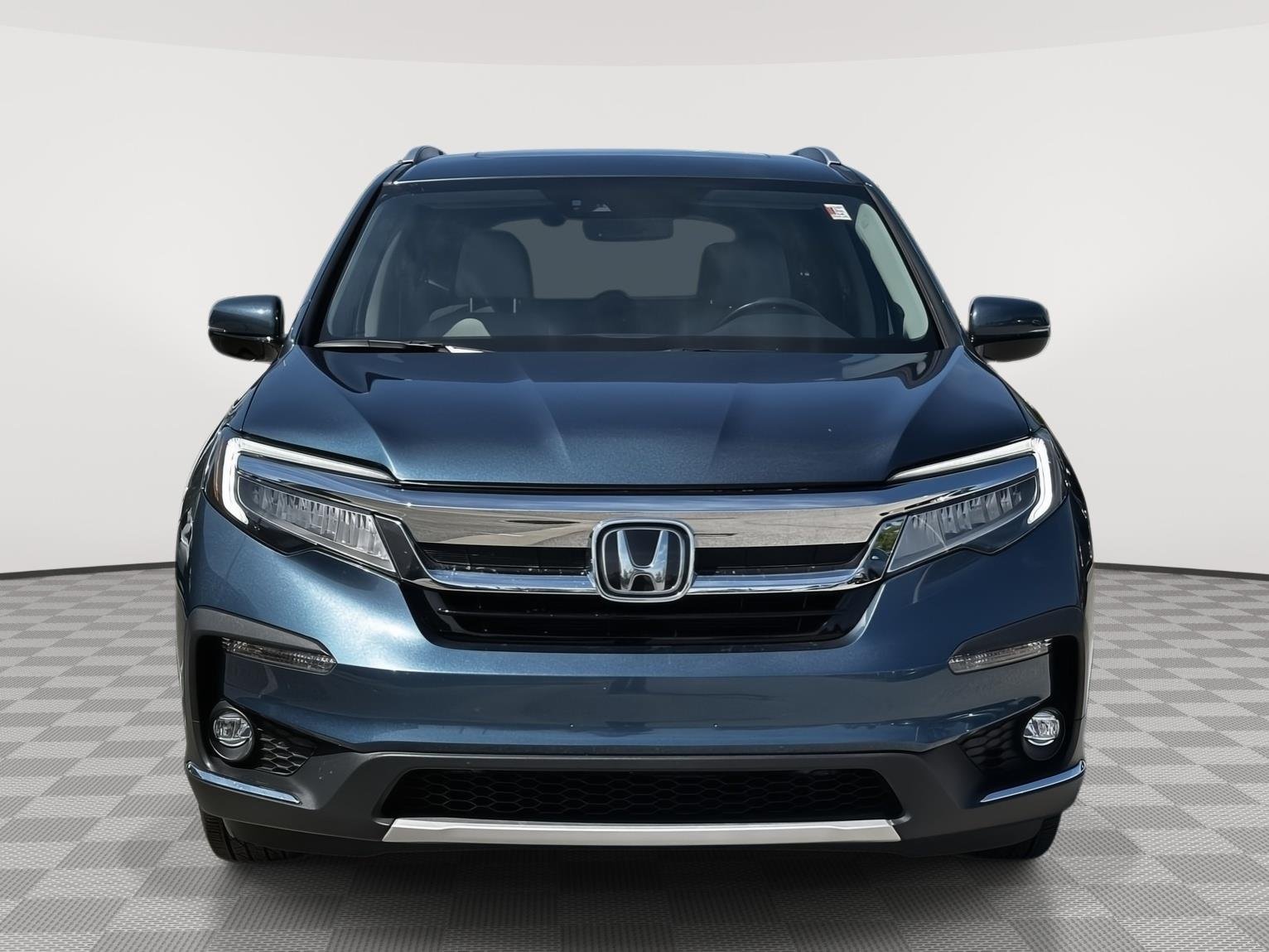 Used 2019 Honda Pilot Elite with VIN 5FNYF6H03KB064854 for sale in Kansas City