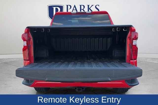 Used 2024 Red Chevrolet Custom image 19
