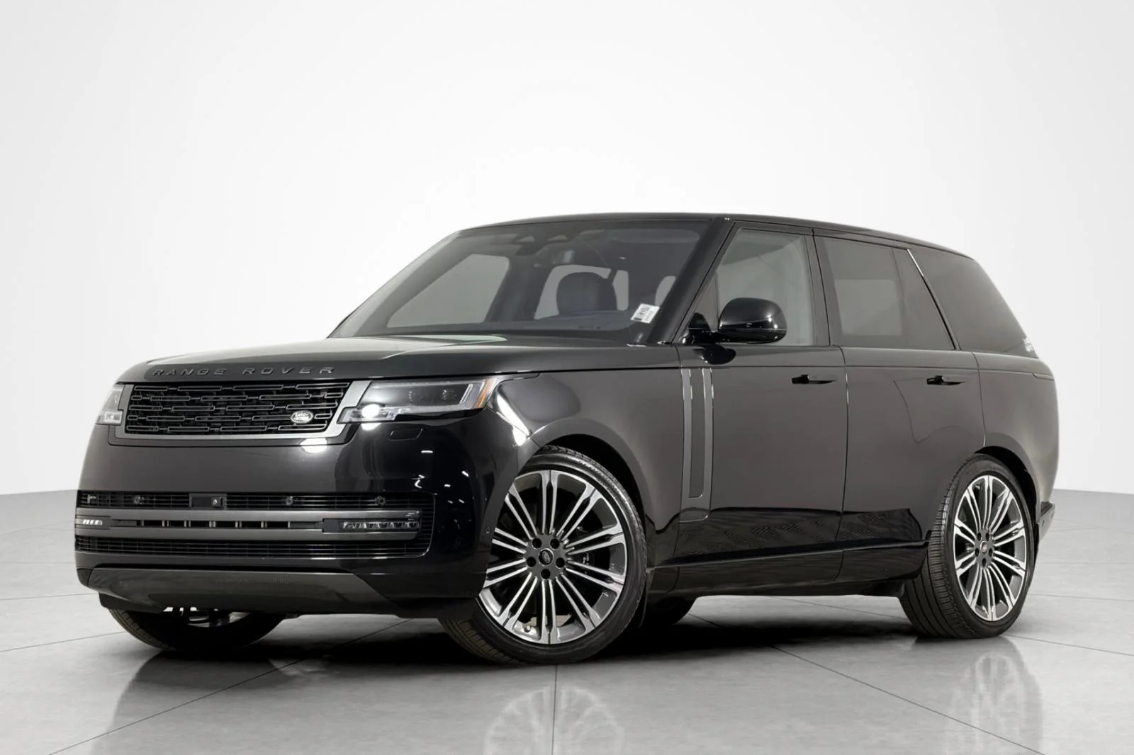 2023 Land Rover Range Rover 4.4 SE SWB's photo