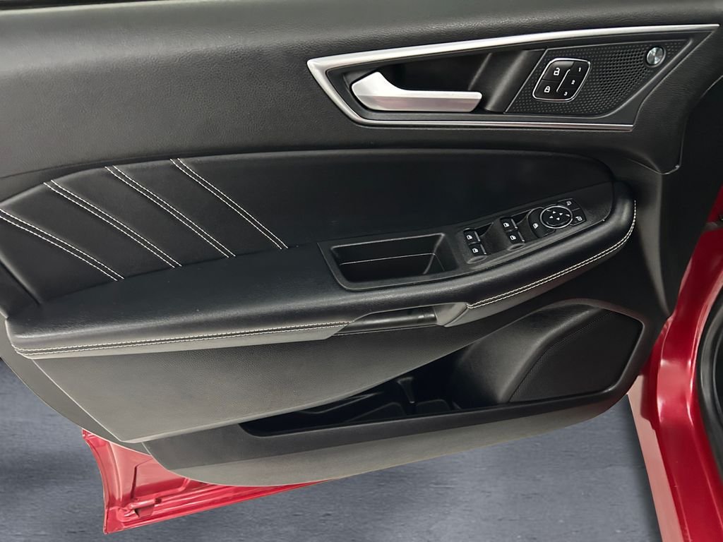 2023 Ford Edge ST - Photo 12