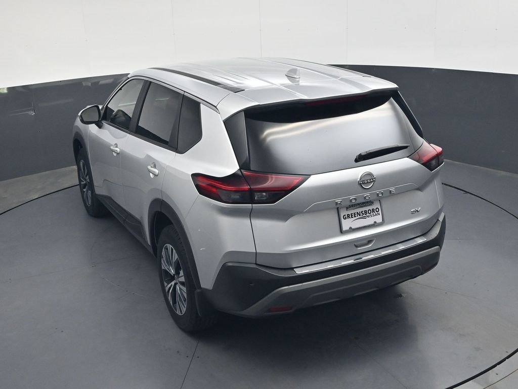 Used 2023 Brilliant Silver Metallic Nissan SV image 34