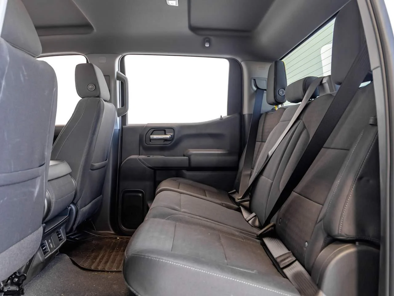 2025 Chevrolet Silverado 1500 Custom Trail Boss - Photo 18