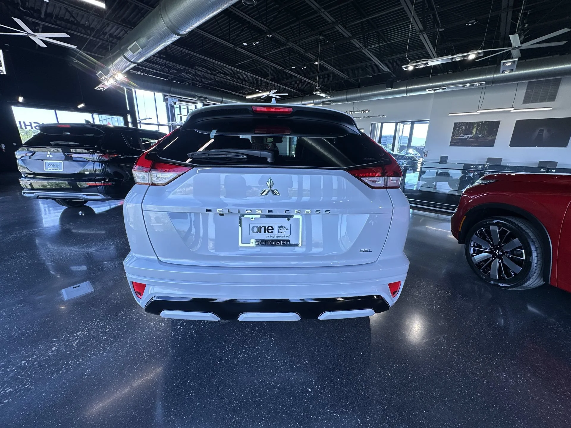 New 2026 White Diamond Mitsubishi SEL image 7