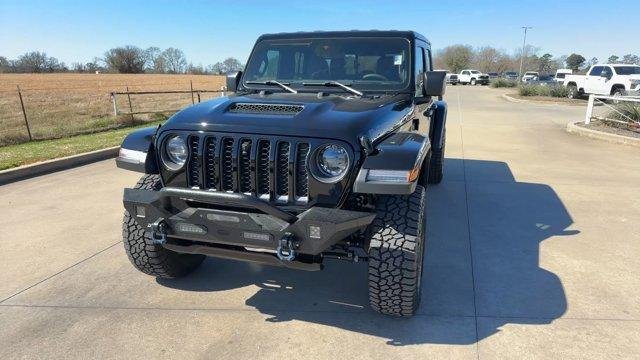 Used 2025 Black Jeep Mojave X image 3
