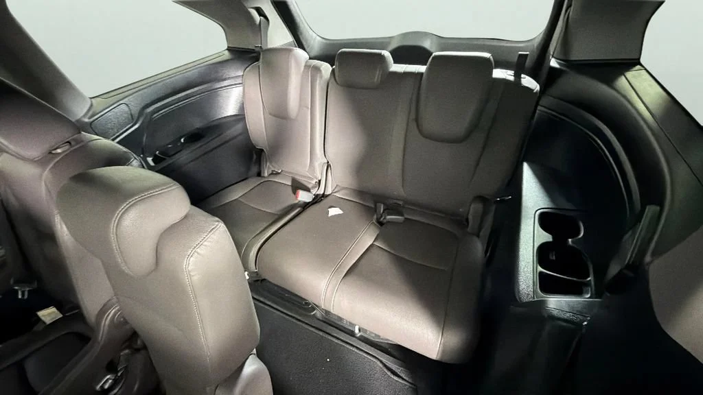 Used 2019 White Honda EX-L image 30