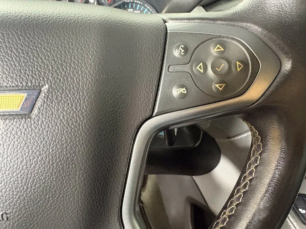 Used 2016 Gray Chevrolet LT image 32