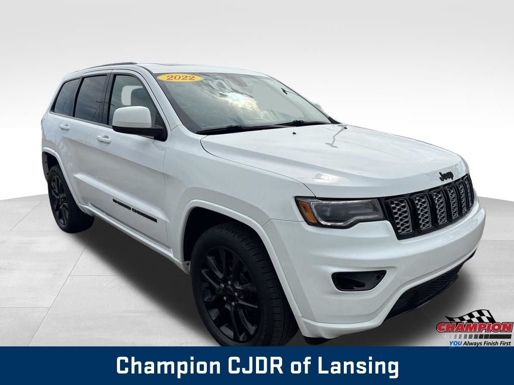 Used 2022 White Jeep Laredo X image 10