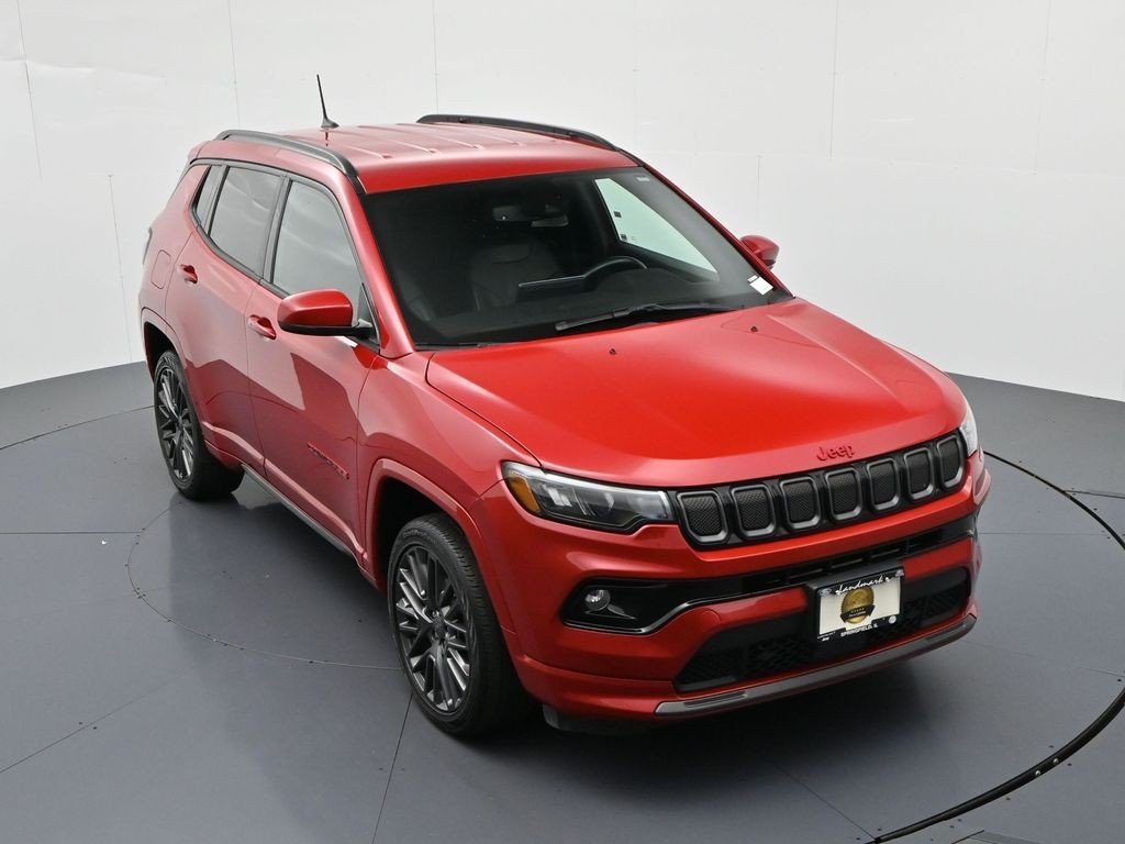 Used 2022 Red Line Jeep Limited image 16