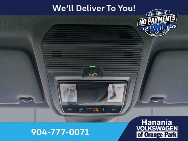 Used 2025 White Volkswagen Pro image 25