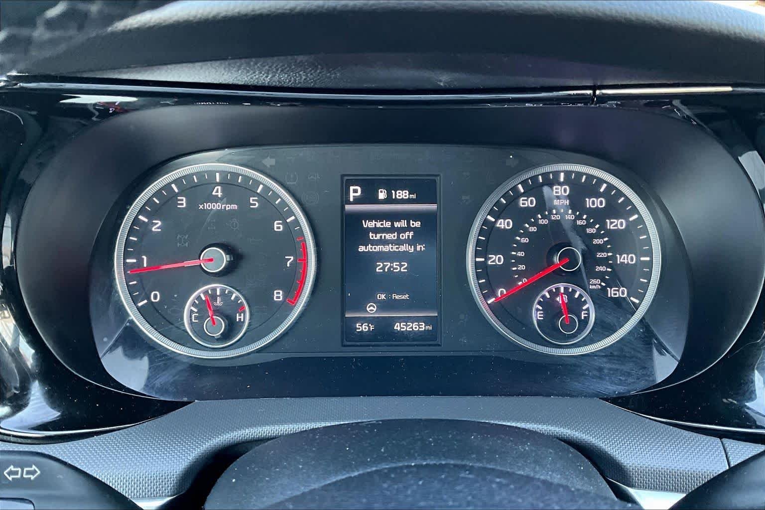 Used 2023 Wolf Gray Kia GT-Line image 27