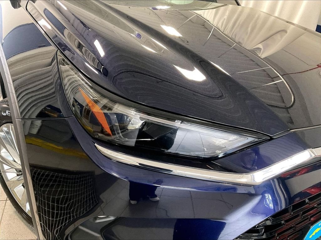 Used 2024 Blue Toyota Platinum image 33