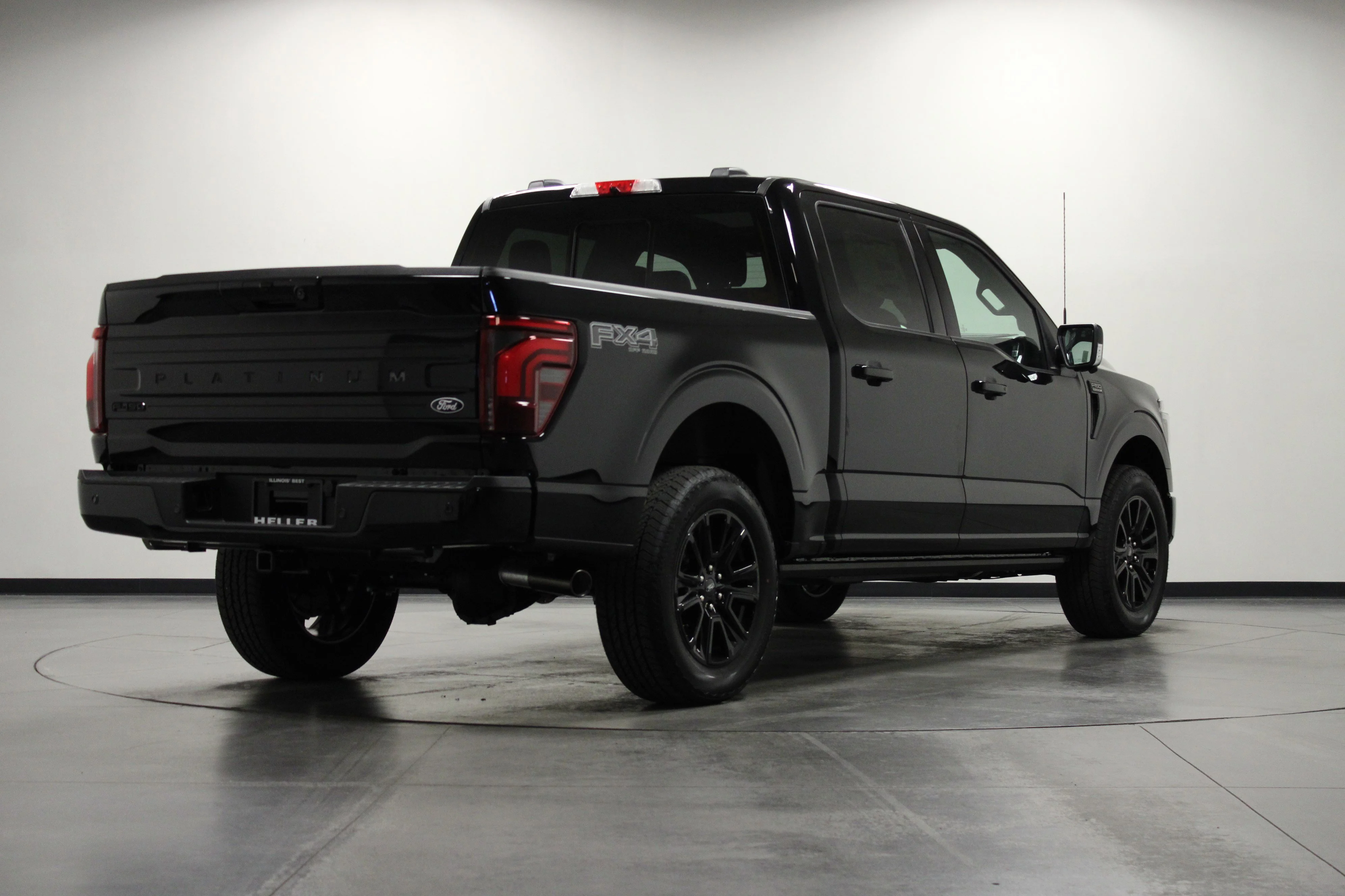 New 2026 Agate Black Metallic Ford Platinum® image 4