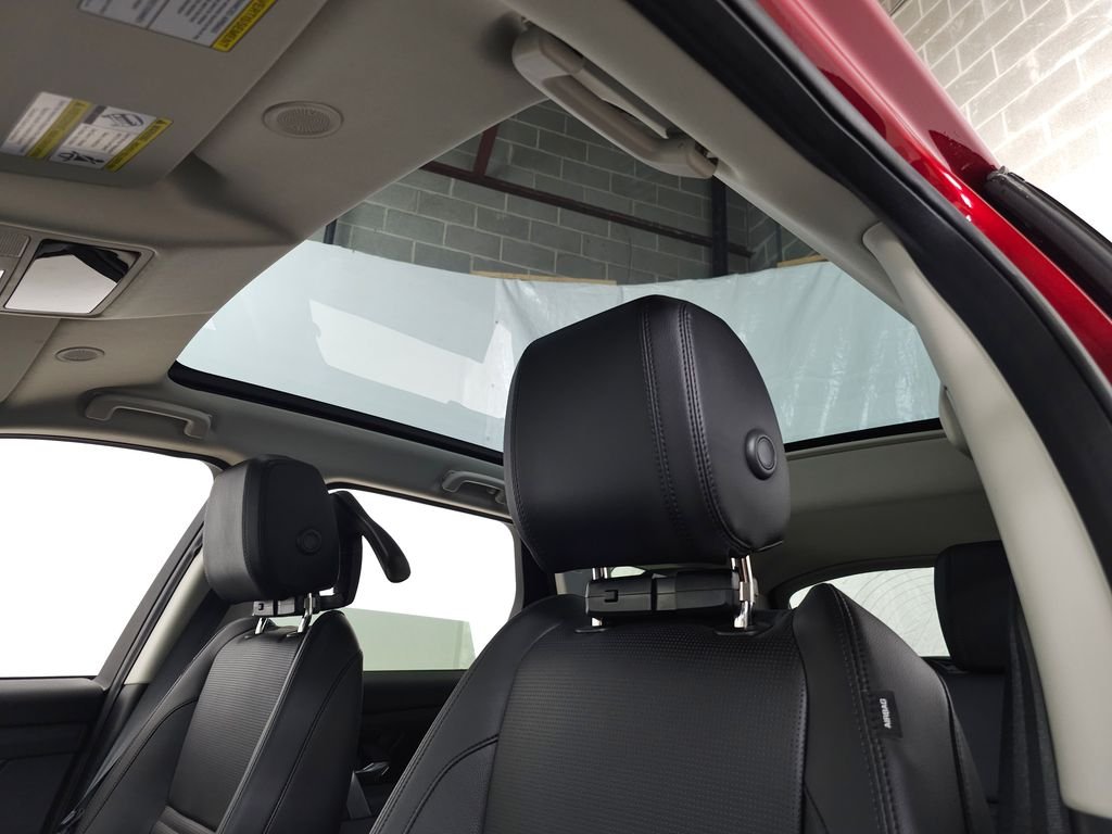 Certified Used 2025 Red Land Rover S image 21