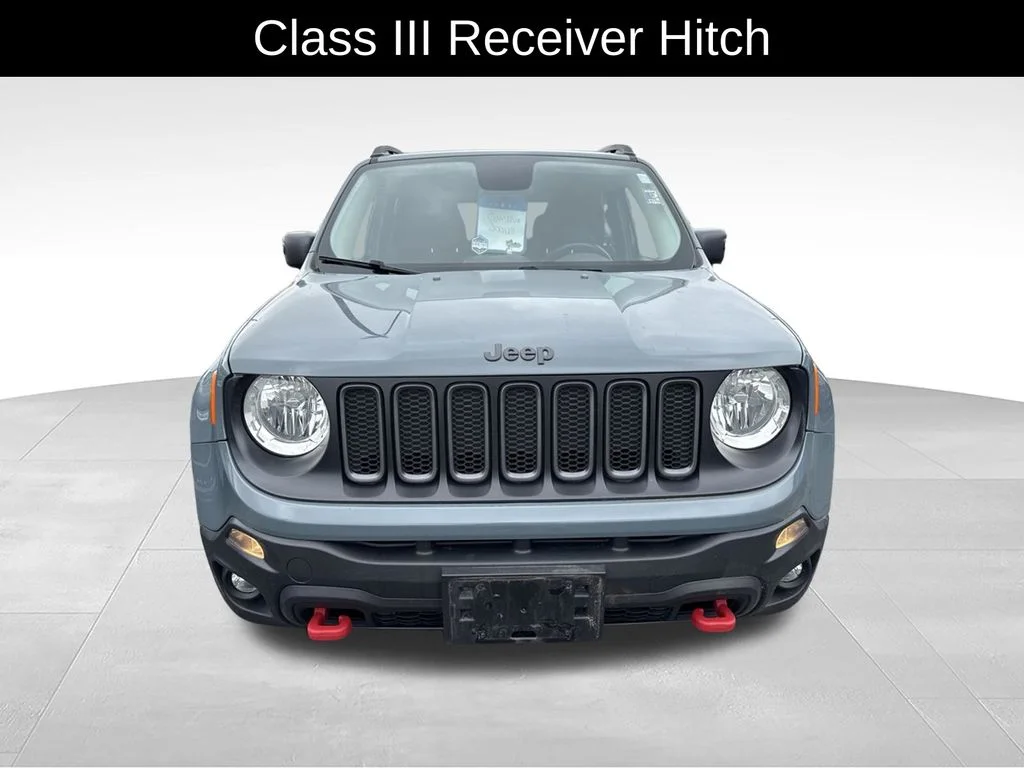 Used 2017 Gray Jeep Trailhawk image 8