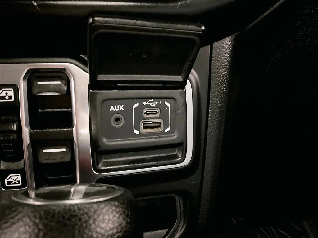 Used 2021 White Jeep Unlimited Sport S image 16