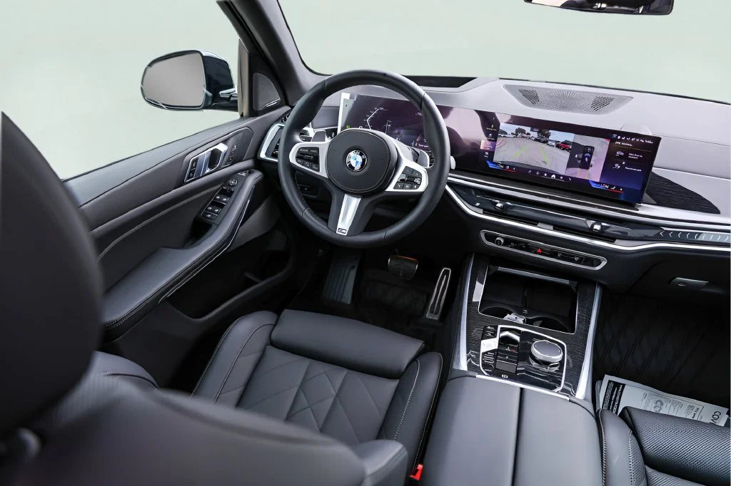 Used 2026 Black BMW sDrive40i image 26