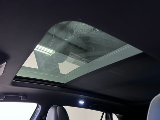 New 2026 Gray Volkswagen 2.0T SE w/Technology image 21