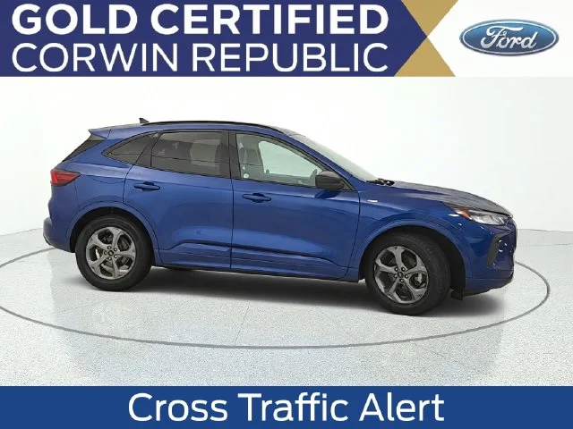 Certified Used 2023 Blue Metallic Ford ST-Line image 8