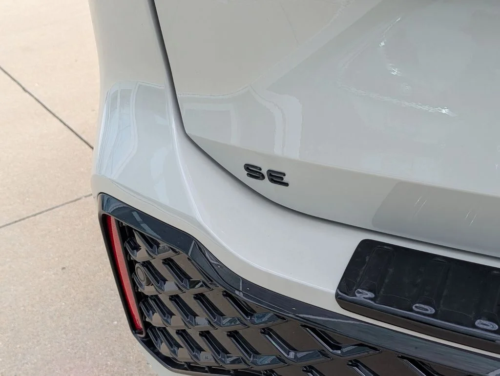 New 2026 Beige/tan Volkswagen 2.0T SE R-Line Black image 6