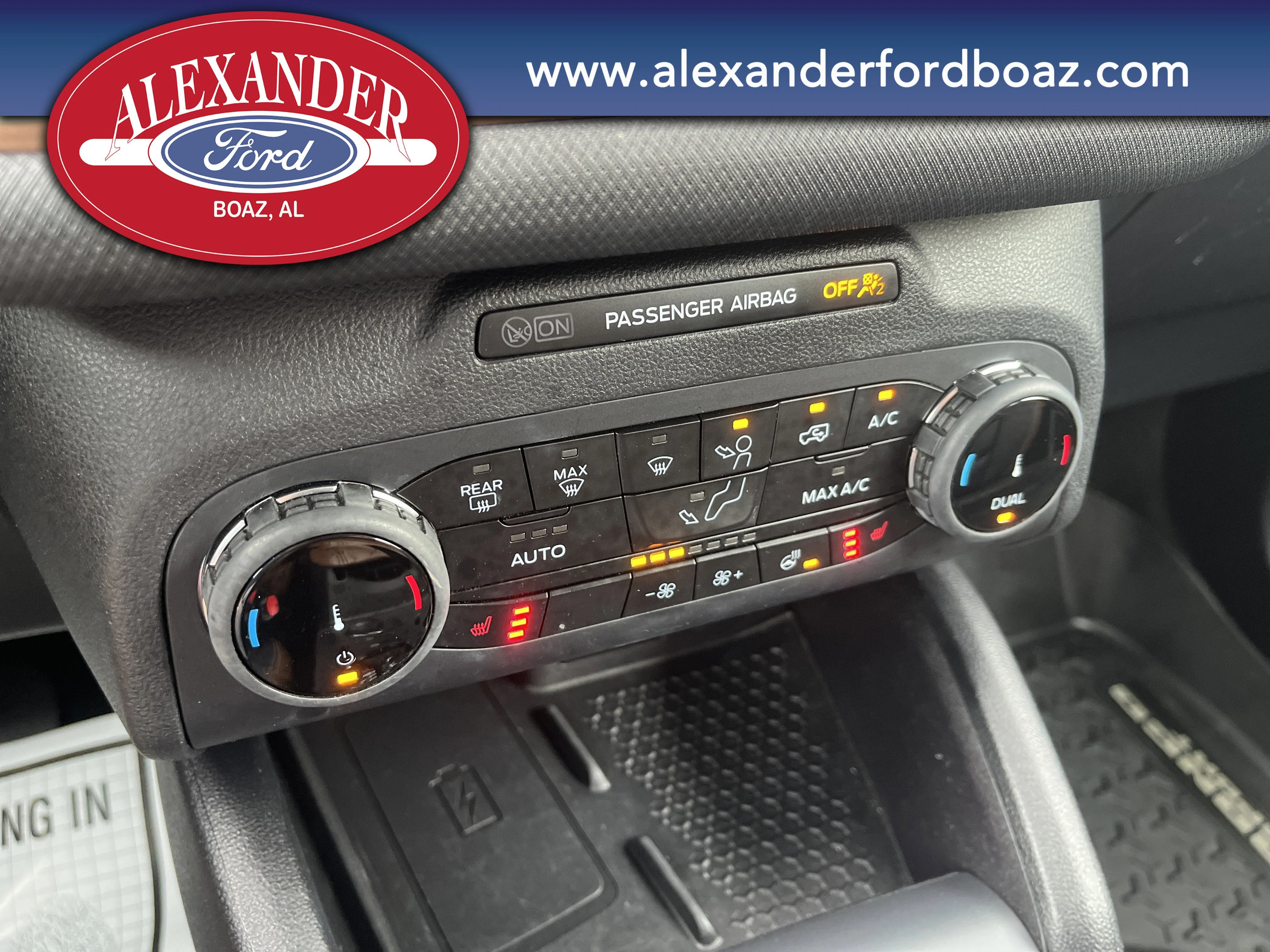 Used 2024 White Ford Outer Banks image 26