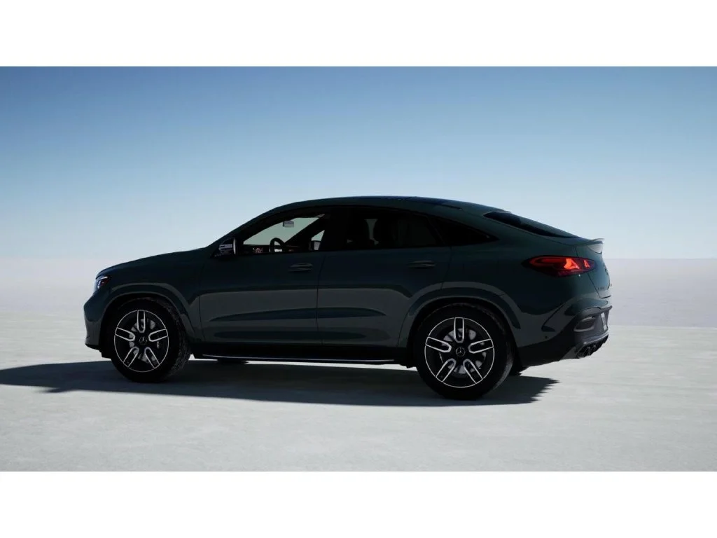 New 2027 Green Mercedes-Benz  image 32