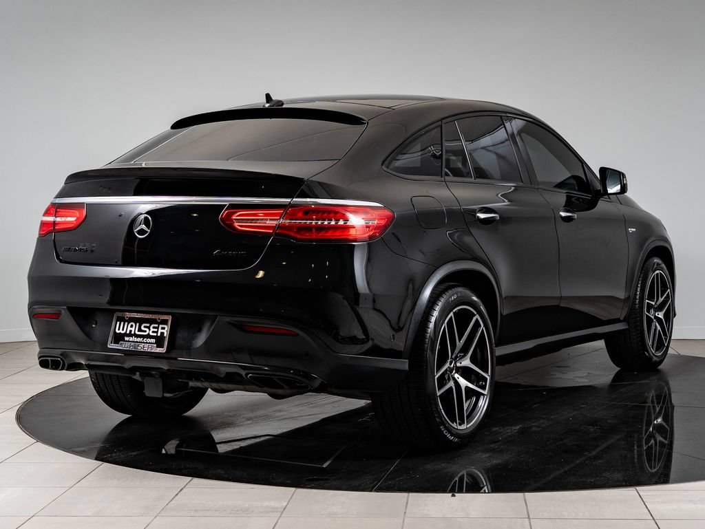 Used 2019 Black Mercedes-Benz GLE 43 AMG® image 10