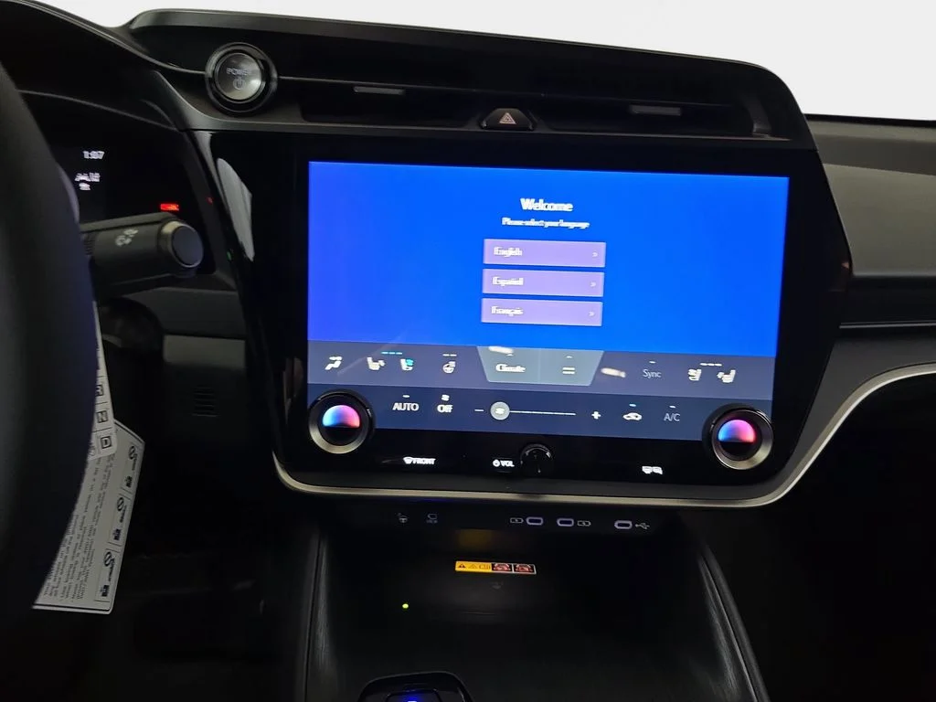 New 2026 Oxygen White Lexus PREMIUM AWD image 19