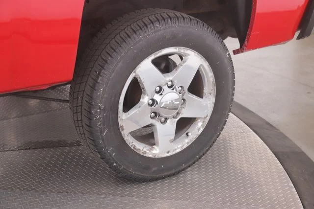 Used 2014 Red Chevrolet LT image 14