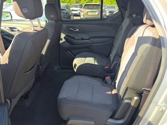2023 Chevrolet Traverse 1LT - Photo 30
