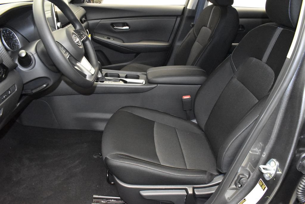 2025 Nissan Sentra SV - Photo 12