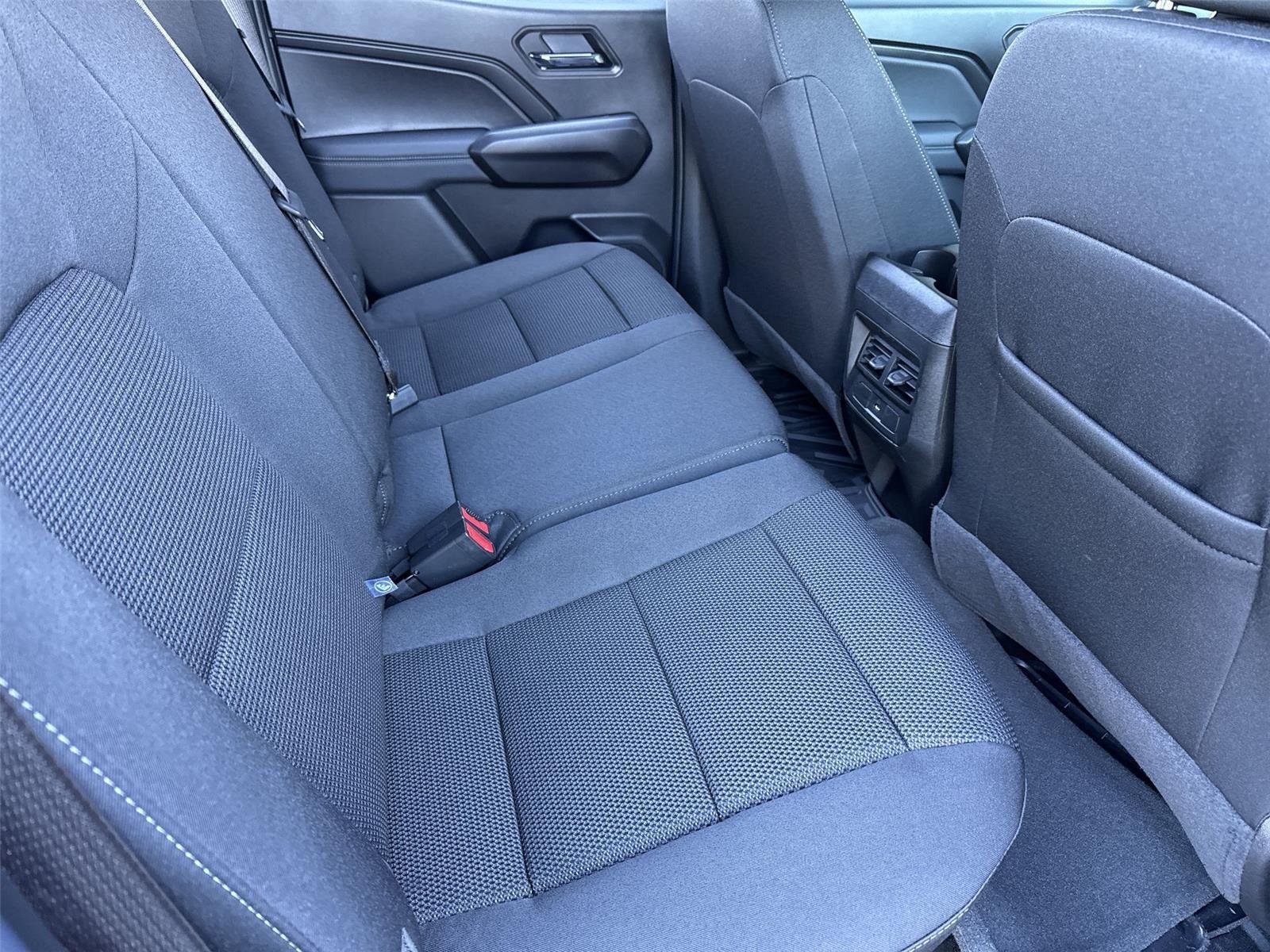 2026 Chevrolet Colorado LT - Photo 33