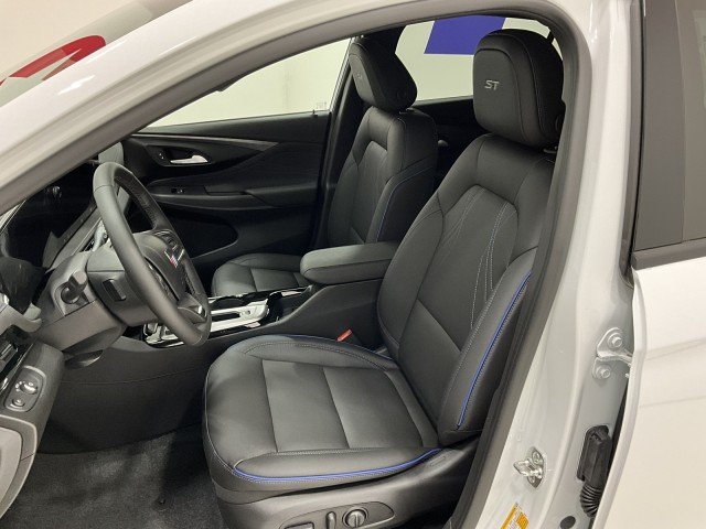 New 2026 Summit White Buick Sport Touring image 18