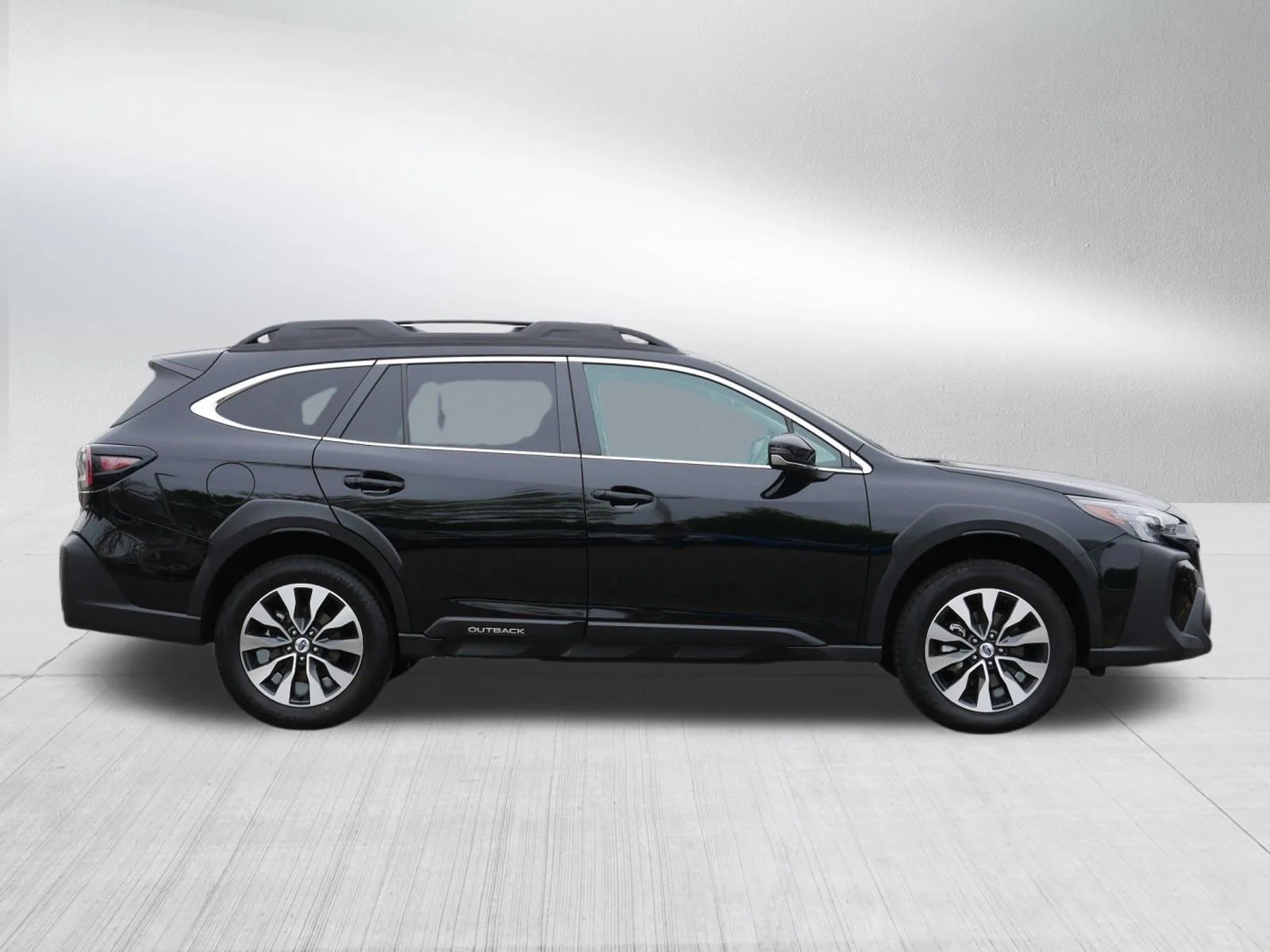 Used 2023 Crystal Black Silica Subaru Limited image 8